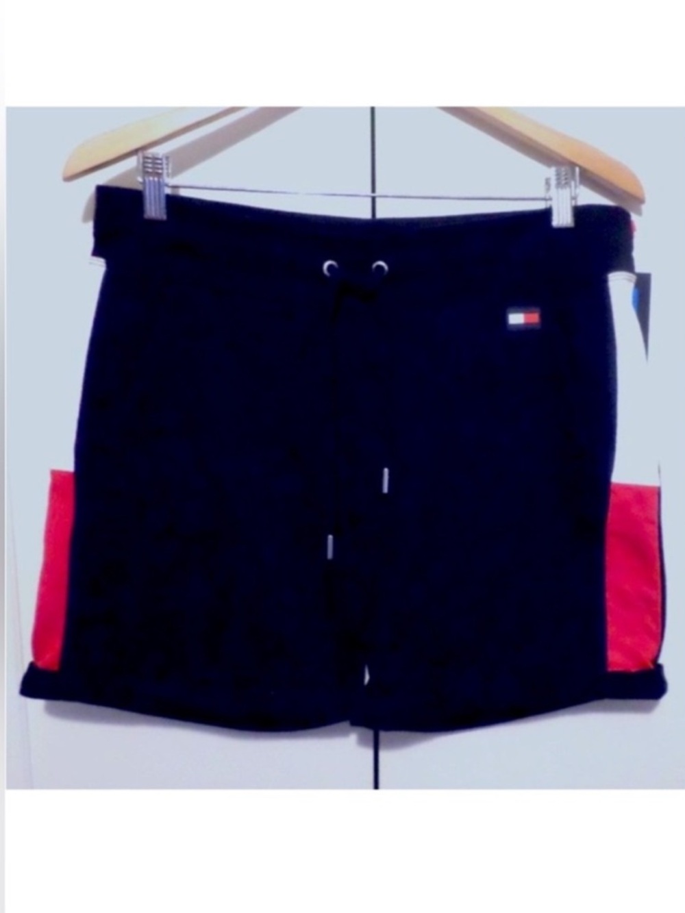 🏷️ NEW | TOMMY🇫🇷HILFIGER Black Sporty Color Block 7” Sweat Shorts